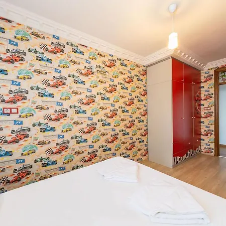 Daire Exceptional Apartment With Sea View Near Mermerli Beach In Muratpasa, Antalya Antalya