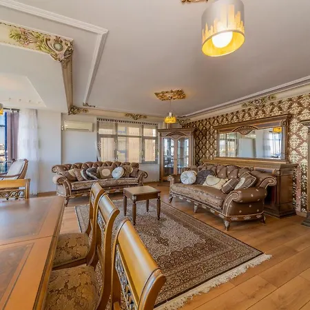 Exceptional Apartment With Sea View Near Mermerli Beach In Muratpasa, Antalya