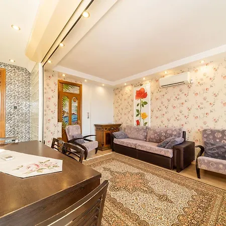 Exceptional Apartment With Sea View Near Mermerli Beach In Muratpasa, Antalya Antalya